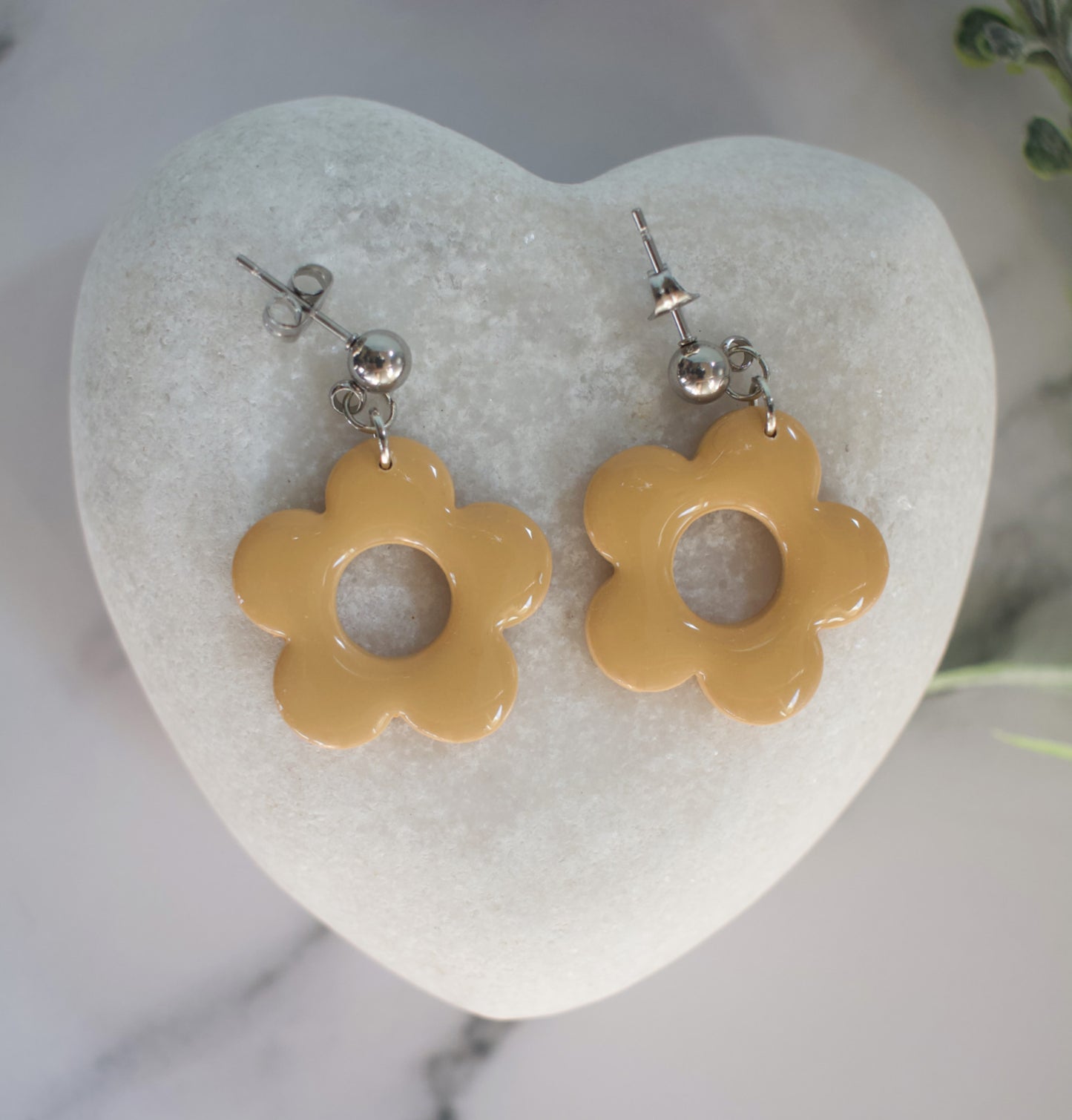 Gloss Flowers | Marigold