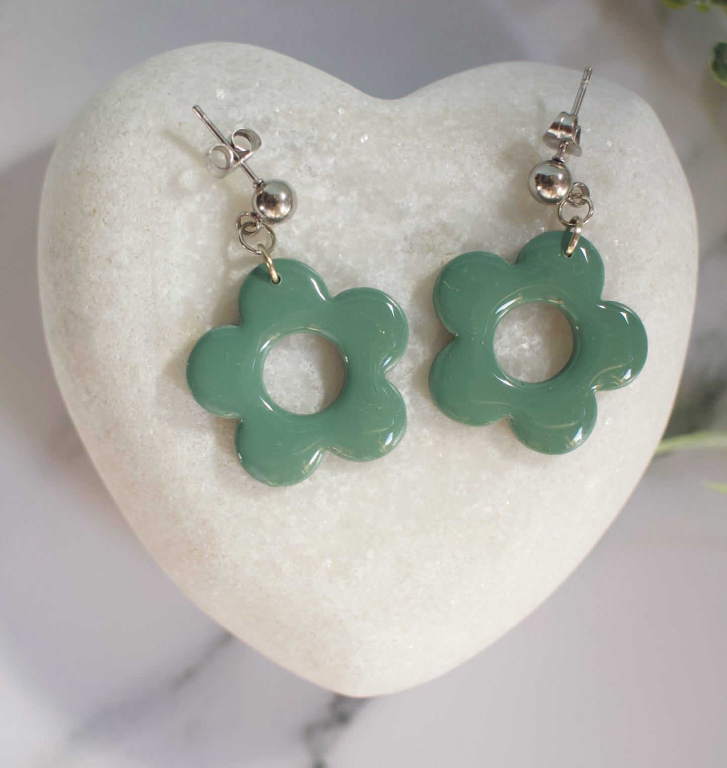 Gloss Flowers | Slate Green