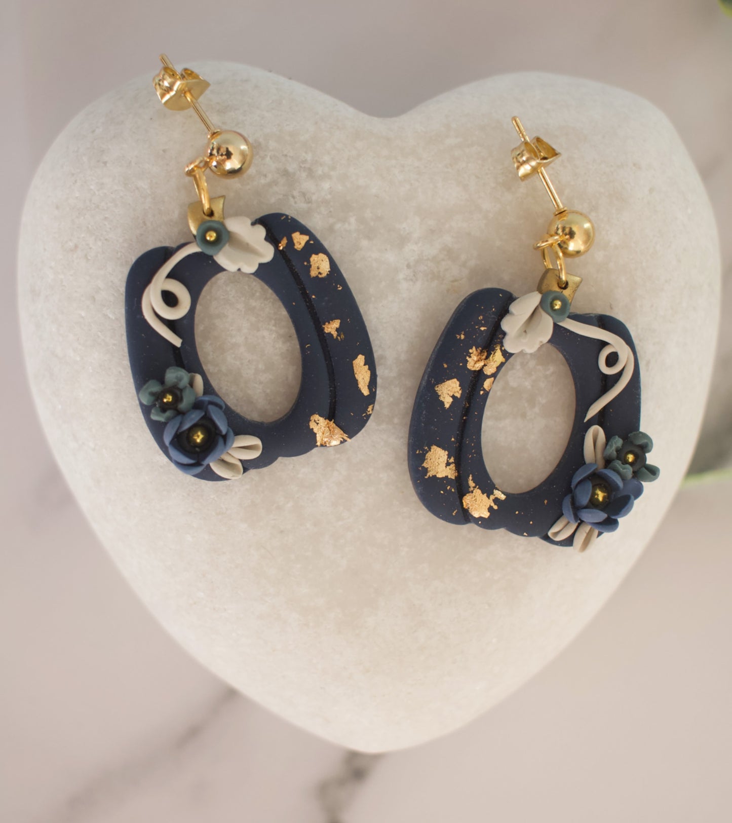 Harvest Blooms | Cut-out Pumpkin | Midnight Gourd