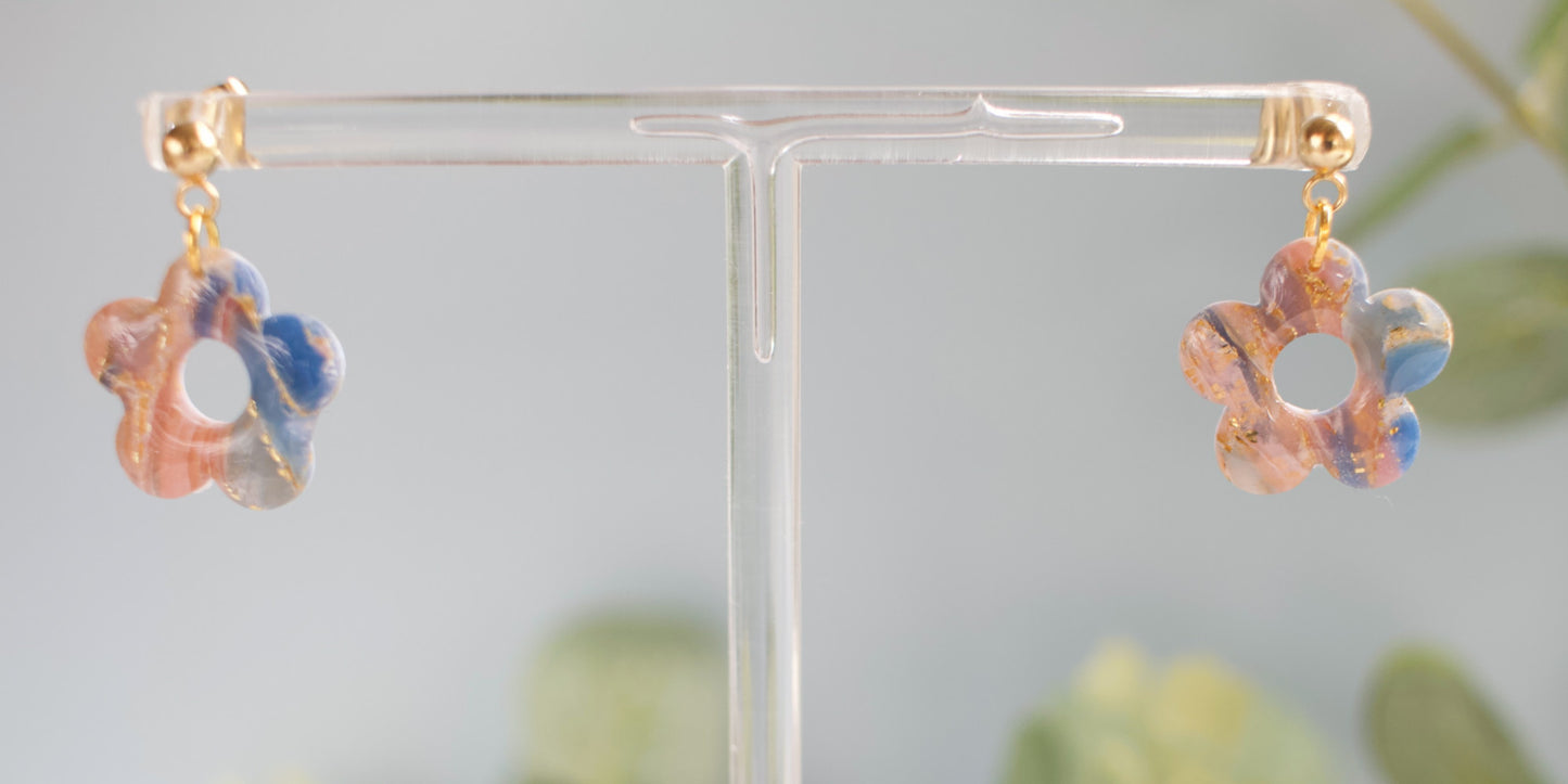 Enchanted Stone Cutout Flower Small | Aurora Coral