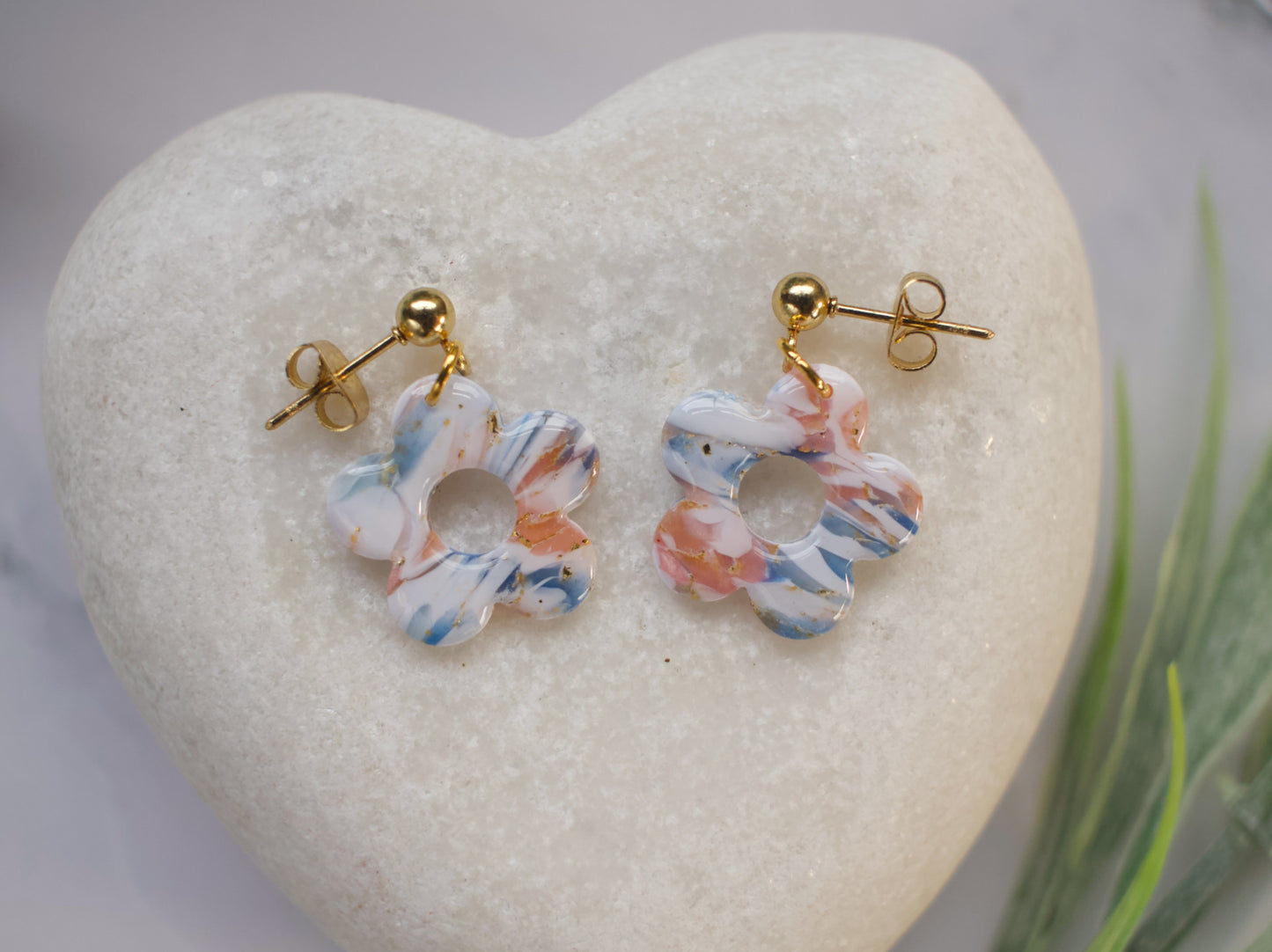 Enchanted Stone Cutout Flower Small  | Whisper Tide