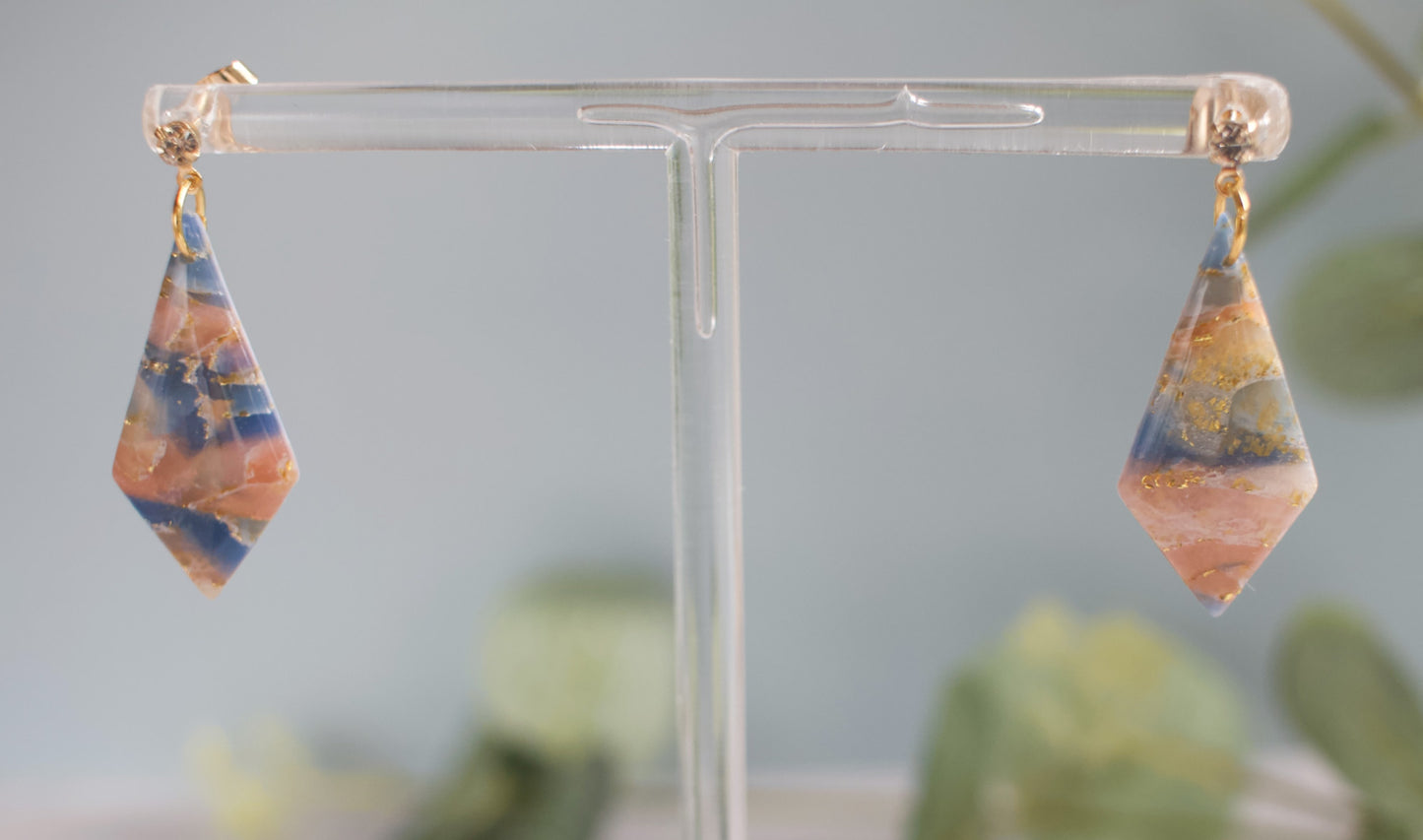 Enchanted Stone Kite Drops | Aurora Coral