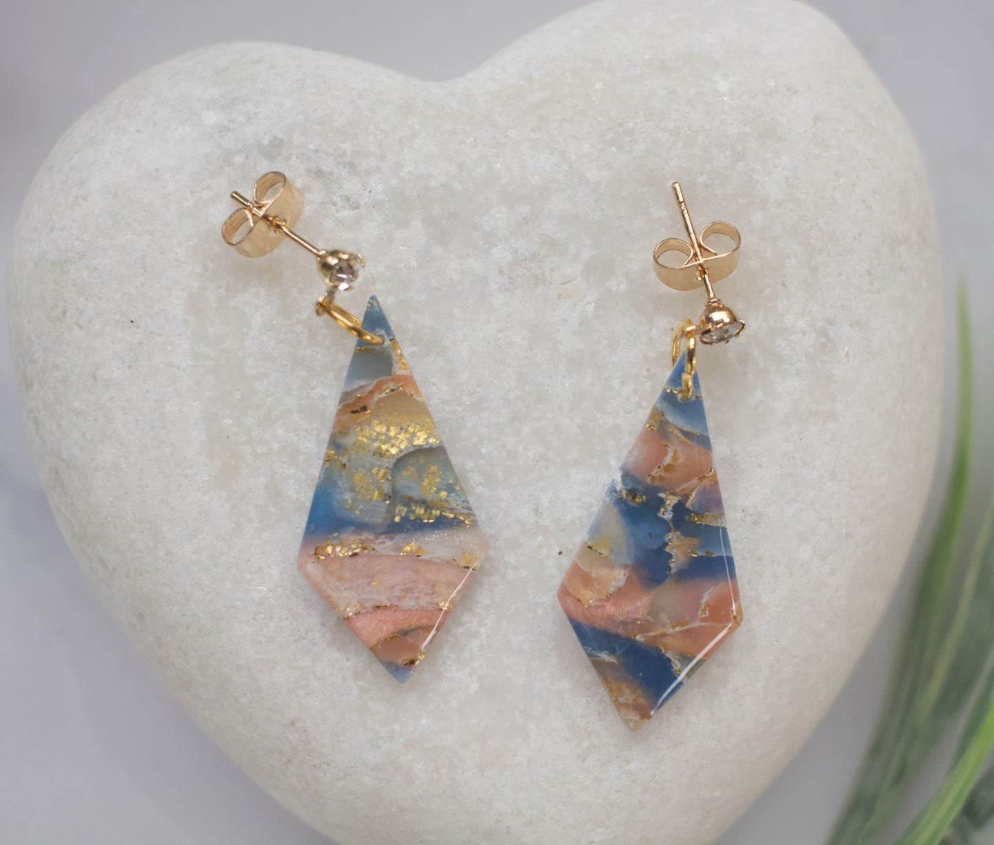 Enchanted Stone Kite Drops | Aurora Coral
