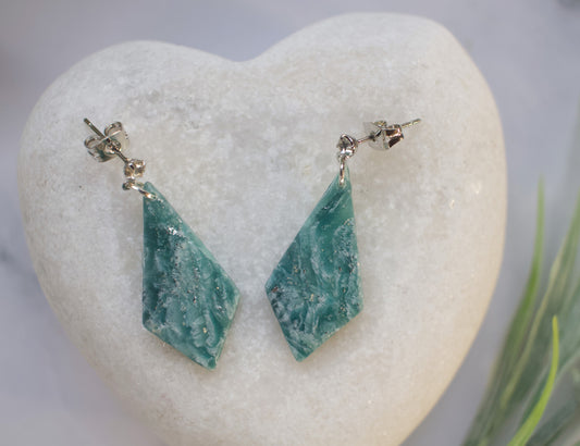 Enchanted Stone Kite Drops | Frozen Sea