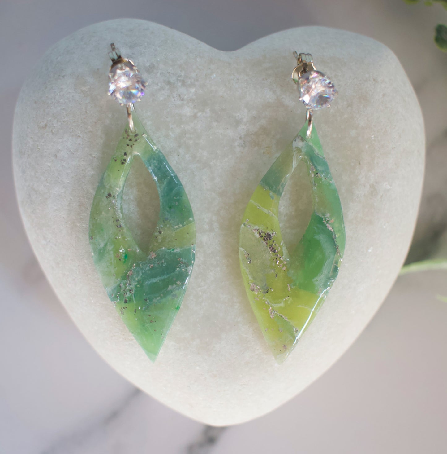 Enchanted Stone | Silver Fern | Fern Glow