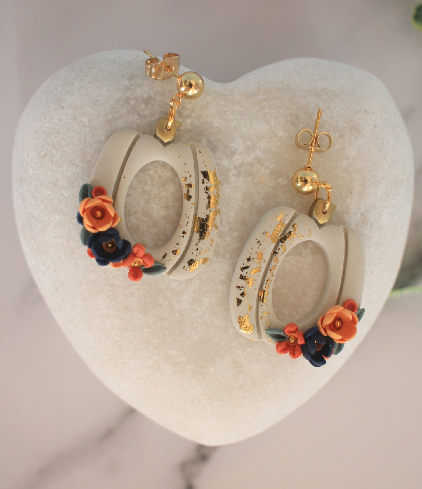 Harvest Blooms | Cut-out Pumpkin | Ivory Harvest